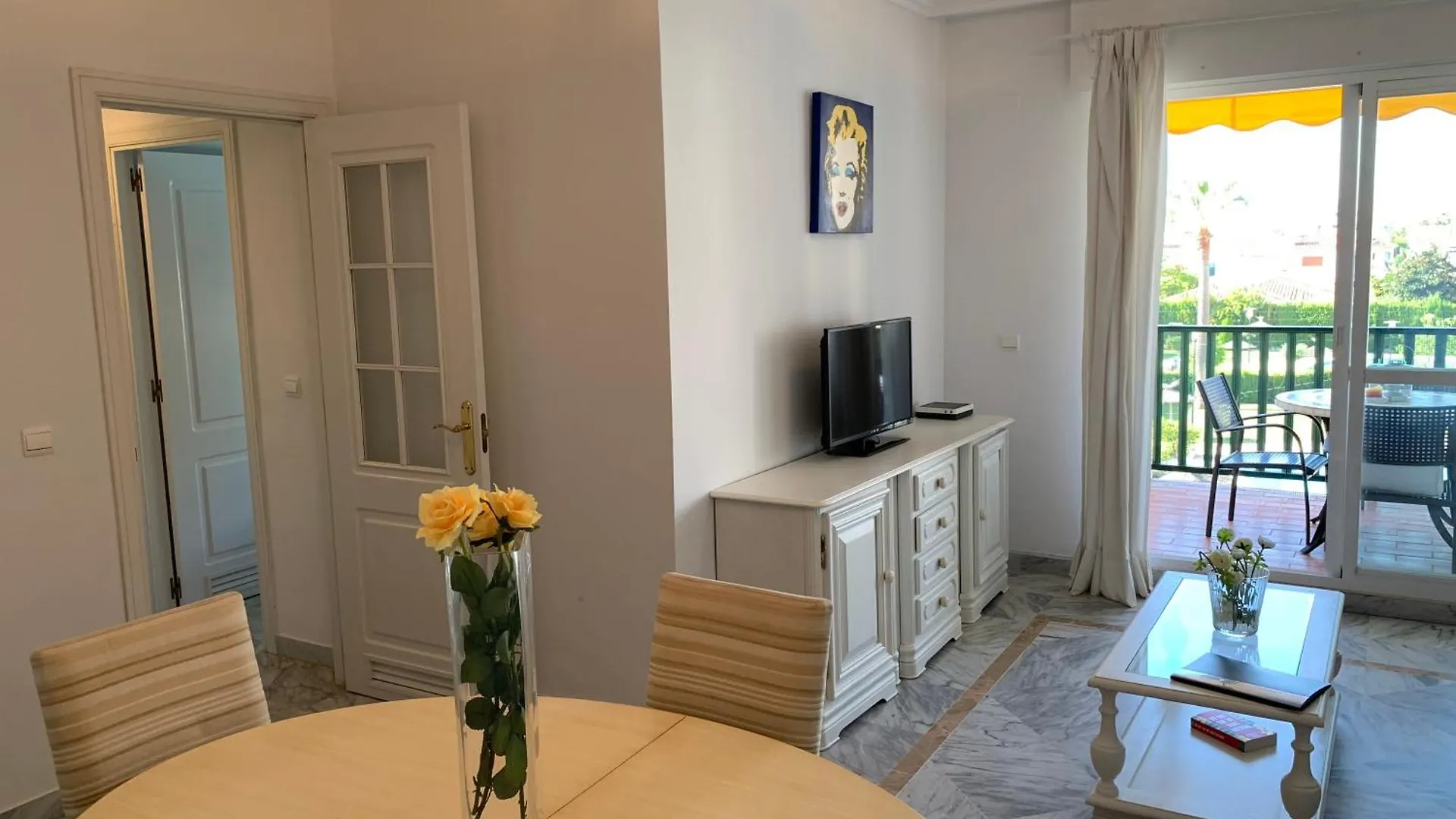 Piso De 2 Habitaciones En San Pedro Marbella 0*,