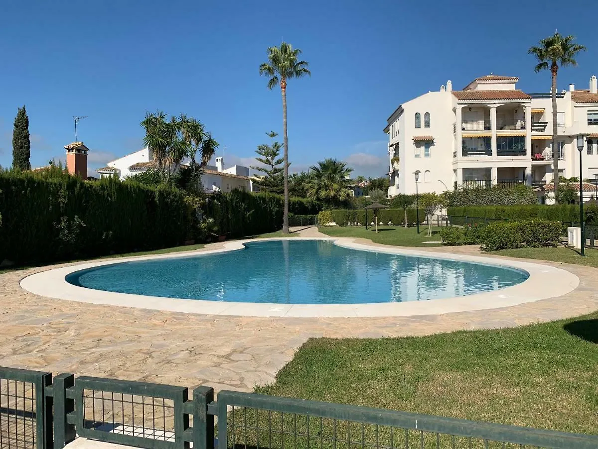 Piso De 2 Habitaciones En San Pedro Marbella